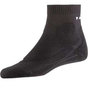 FALKE Športové ponožky 'RU 4 Trail'  čierna / biela