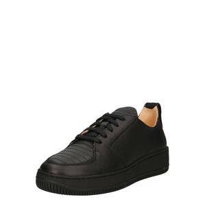 EKN Footwear Sneaker 'ARGAN'  čierna